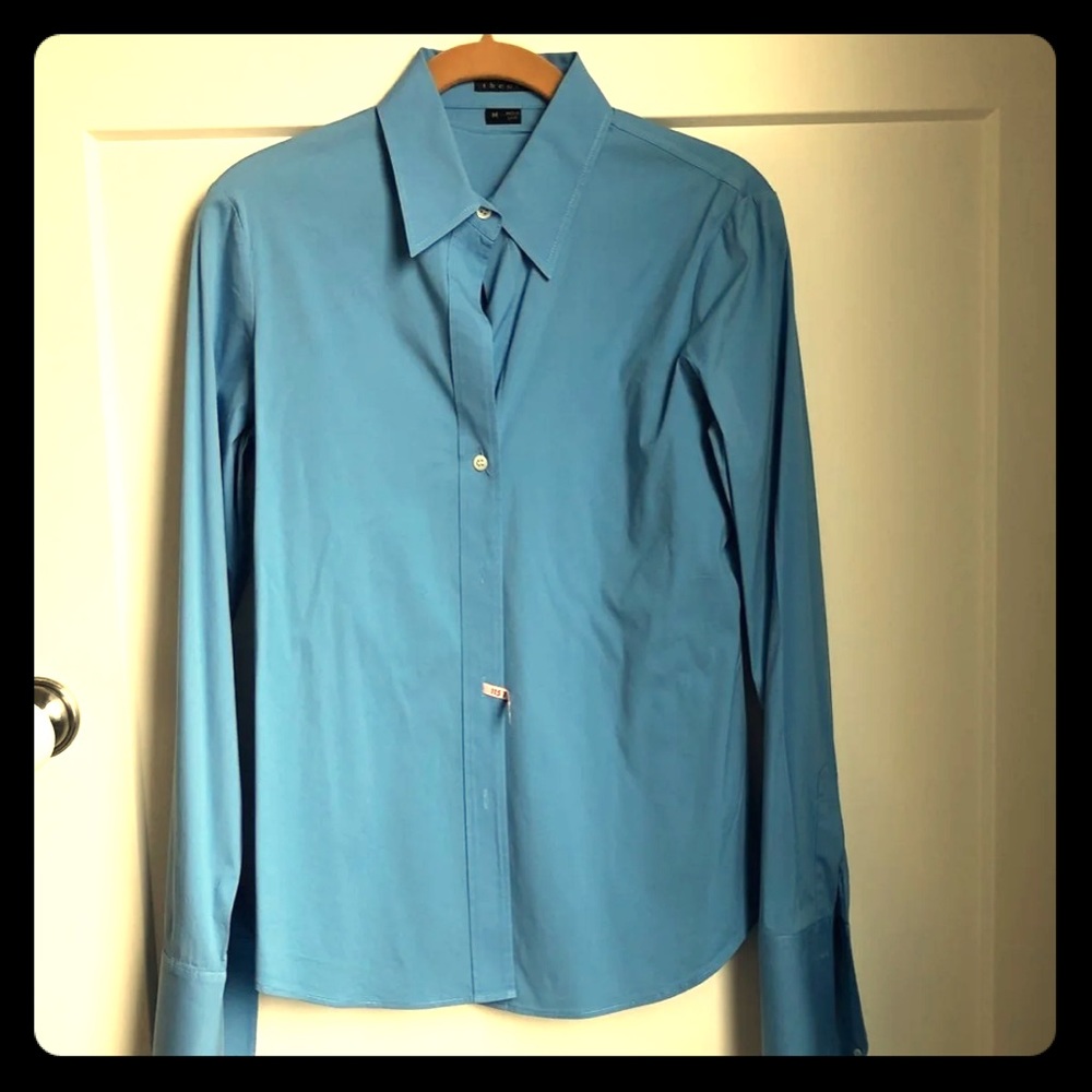 Theory women’s blue button-down - Like new!